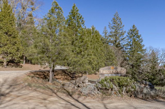 220 Harmony Lane, Garberville, CA 95542