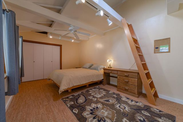 220 Harmony Lane, Garberville, CA 95542