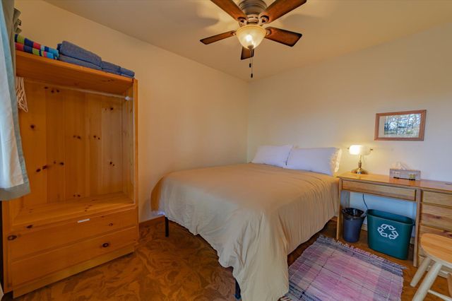 220 Harmony Lane, Garberville, CA 95542