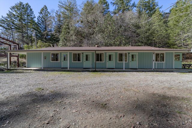 220 Harmony Lane, Garberville, CA 95542