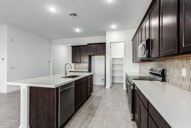 7366 E WHITE TAIL Road, San Tan Valley, AZ 85143