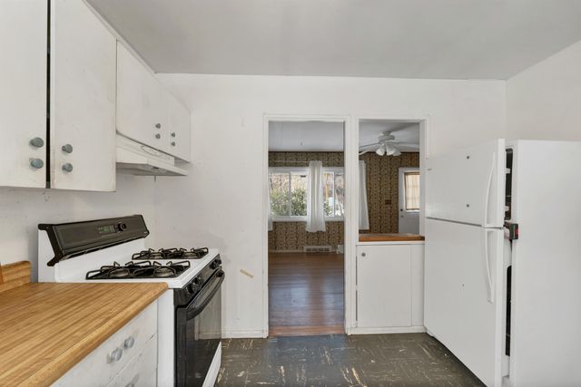 193 Mill Road, North Hampton, NH 03862