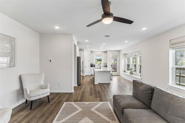 684 Billowing WAY, Kyle, TX 78640