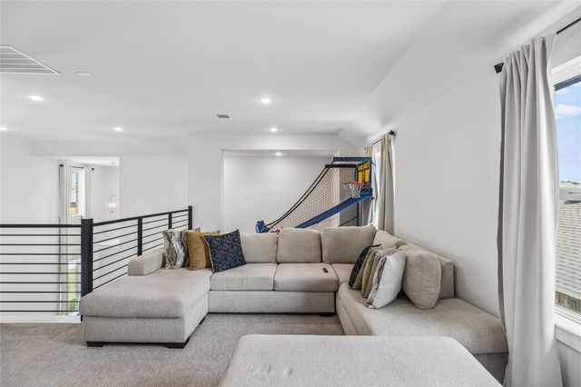 684 Billowing WAY, Kyle, TX 78640