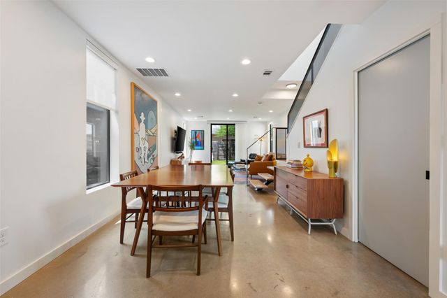 1114 E 3rd ST 1, Austin, TX 78702