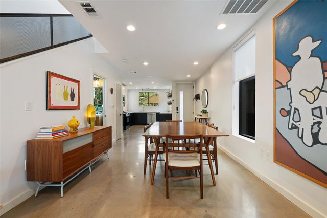 1114 E 3rd ST 1, Austin, TX 78702