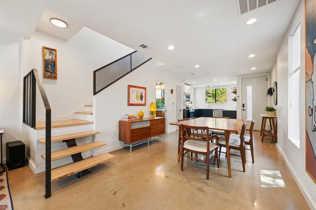 1114 E 3rd ST 1, Austin, TX 78702
