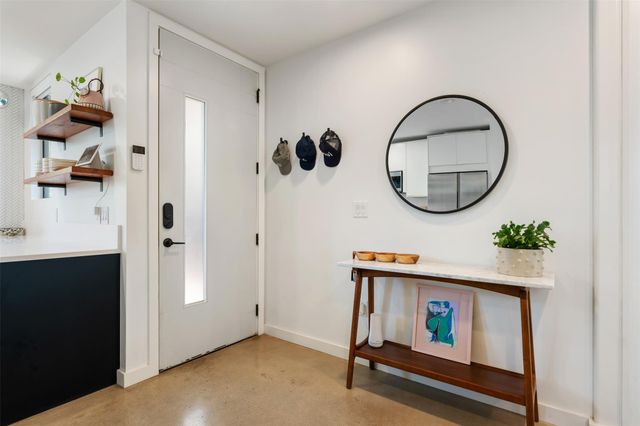 1114 E 3rd ST 1, Austin, TX 78702
