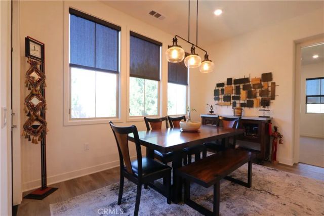 129 Carlow, Irvine, CA 92618
