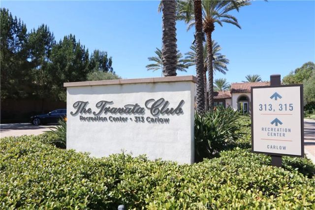 129 Carlow, Irvine, CA 92618