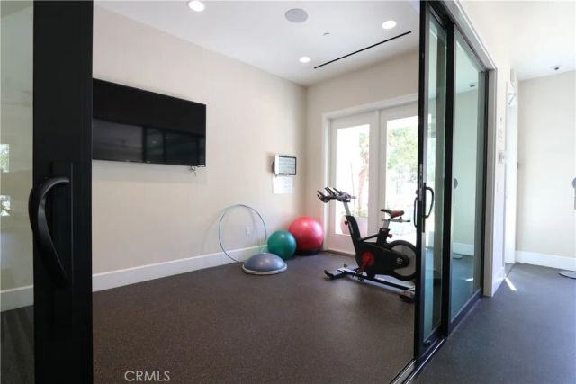 129 Carlow, Irvine, CA 92618