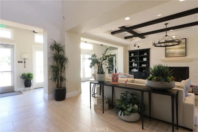 129 Carlow, Irvine, CA 92618