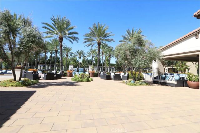 129 Carlow, Irvine, CA 92618