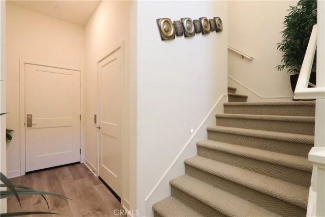 129 Carlow, Irvine, CA 92618