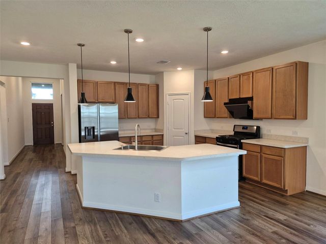 6111 Whitewing Road, Rosenberg, TX 77469