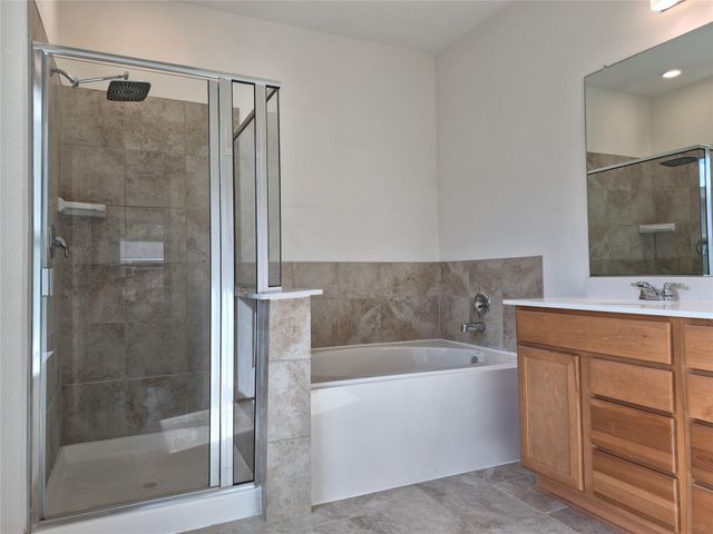 6111 Whitewing Road, Rosenberg, TX 77469