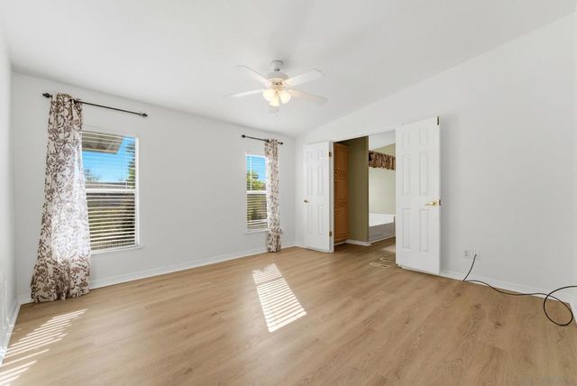 27701 Murrieta Road SPC 76, Menifee, CA 92586