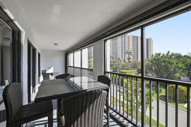 500 Ocean Trail Way 207, Jupiter, FL 33477