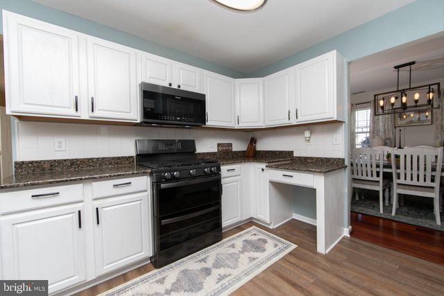 89 WEATHERVANE DR, Mount Royal, NJ 08061