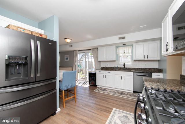 89 WEATHERVANE DR, Mount Royal, NJ 08061