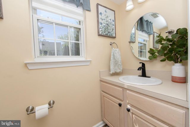 89 WEATHERVANE DR, Mount Royal, NJ 08061