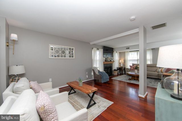 89 WEATHERVANE DR, Mount Royal, NJ 08061