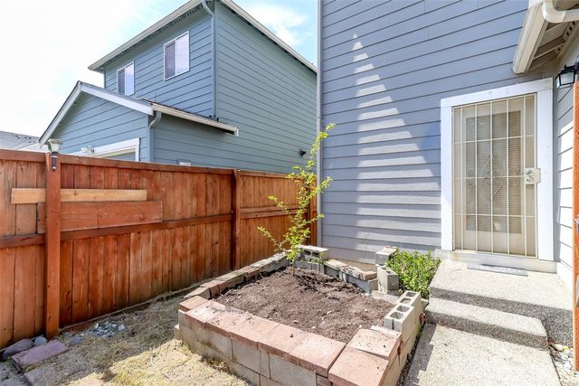 4712 Court R Court, Tacoma, WA 98404