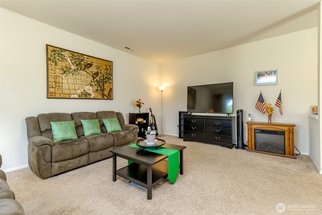 4712 Court R Court, Tacoma, WA 98404