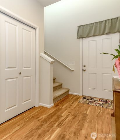 4712 Court R Court, Tacoma, WA 98404