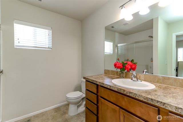4712 Court R Court, Tacoma, WA 98404
