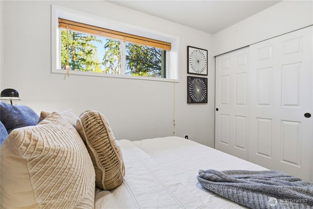 9211 NE 136th Pl, Kirkland, WA 98034