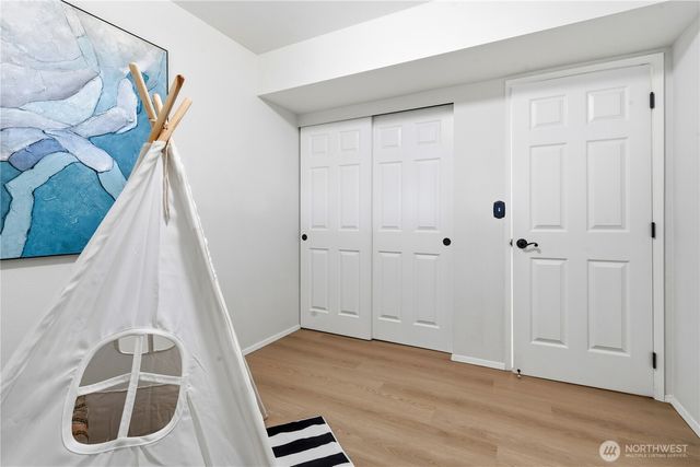 9211 NE 136th Pl, Kirkland, WA 98034