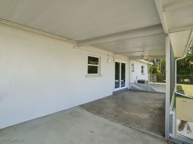 2261 Ivy AVE, Fort Myers, FL 33907