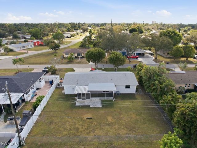 2261 Ivy AVE, Fort Myers, FL 33907