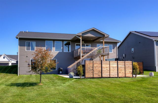 1104 NE 22nd Street, Grimes, IA 50111