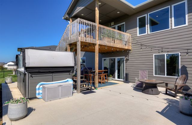 1104 NE 22nd Street, Grimes, IA 50111