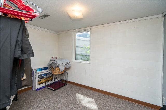 3909 Toronto Street, Ames, IA 50014