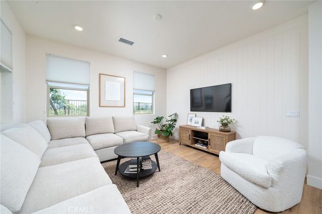 3590 E Peckham Paseo 6, Ontario, CA 91761