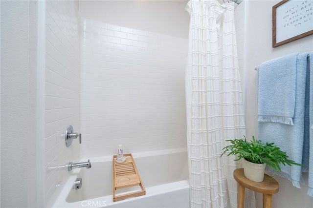 3590 E Peckham Paseo 6, Ontario, CA 91761