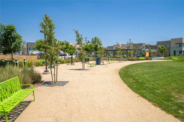 3590 E Peckham Paseo 6, Ontario, CA 91761