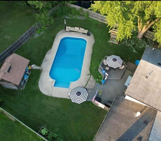 313 Maple Drive, Linden, MI 48451