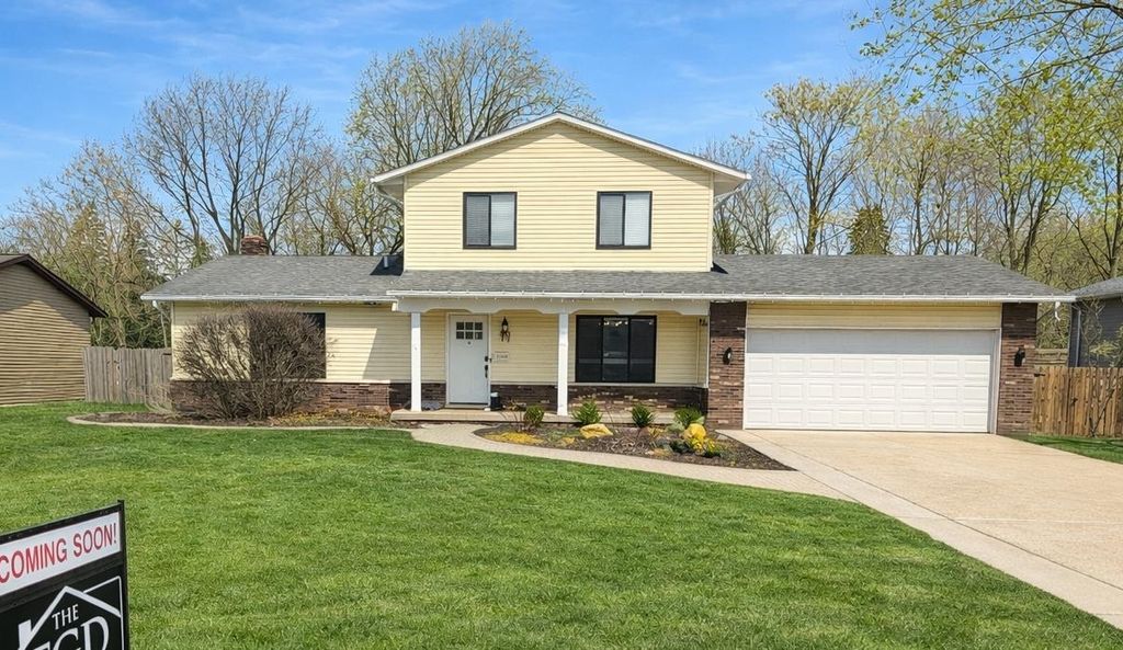 313 Maple Drive, Linden, MI 48451