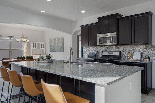2613 La Luz Circle NE, Rio Rancho, NM 87144