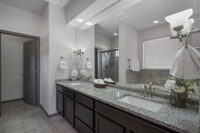 2613 La Luz Circle NE, Rio Rancho, NM 87144