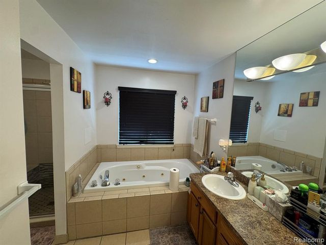 324 Cherry Lane, Inkster, MI 48141