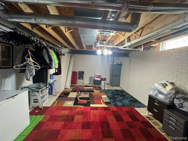 324 Cherry Lane, Inkster, MI 48141