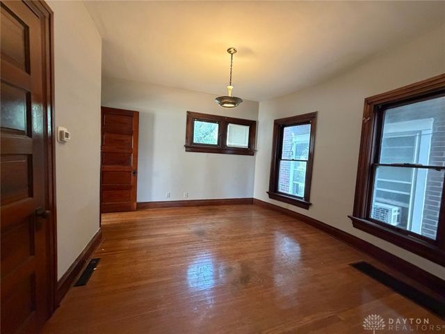 23 E Parkwood Drive, Dayton, OH 45405