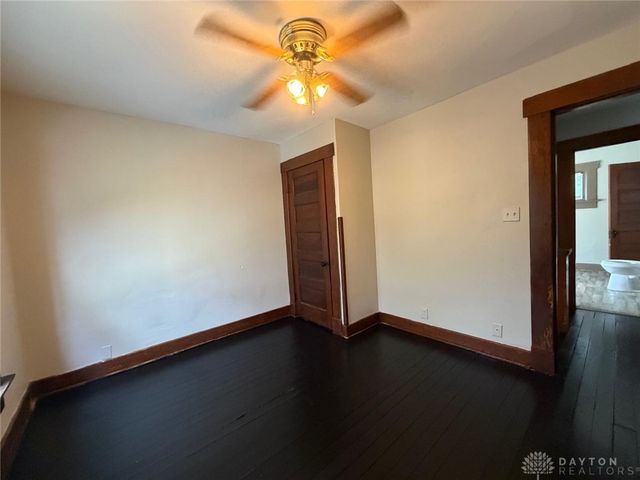 23 E Parkwood Drive, Dayton, OH 45405