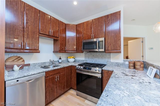 701 W Lakeside Avenue 602, Cleveland, OH 44113