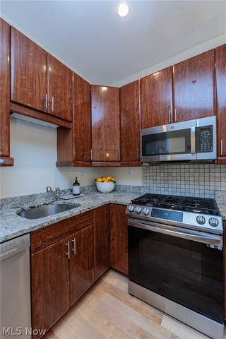 701 W Lakeside Avenue 602, Cleveland, OH 44113